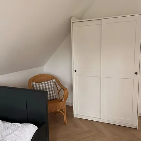 Schoene Aussicht 아파트 *